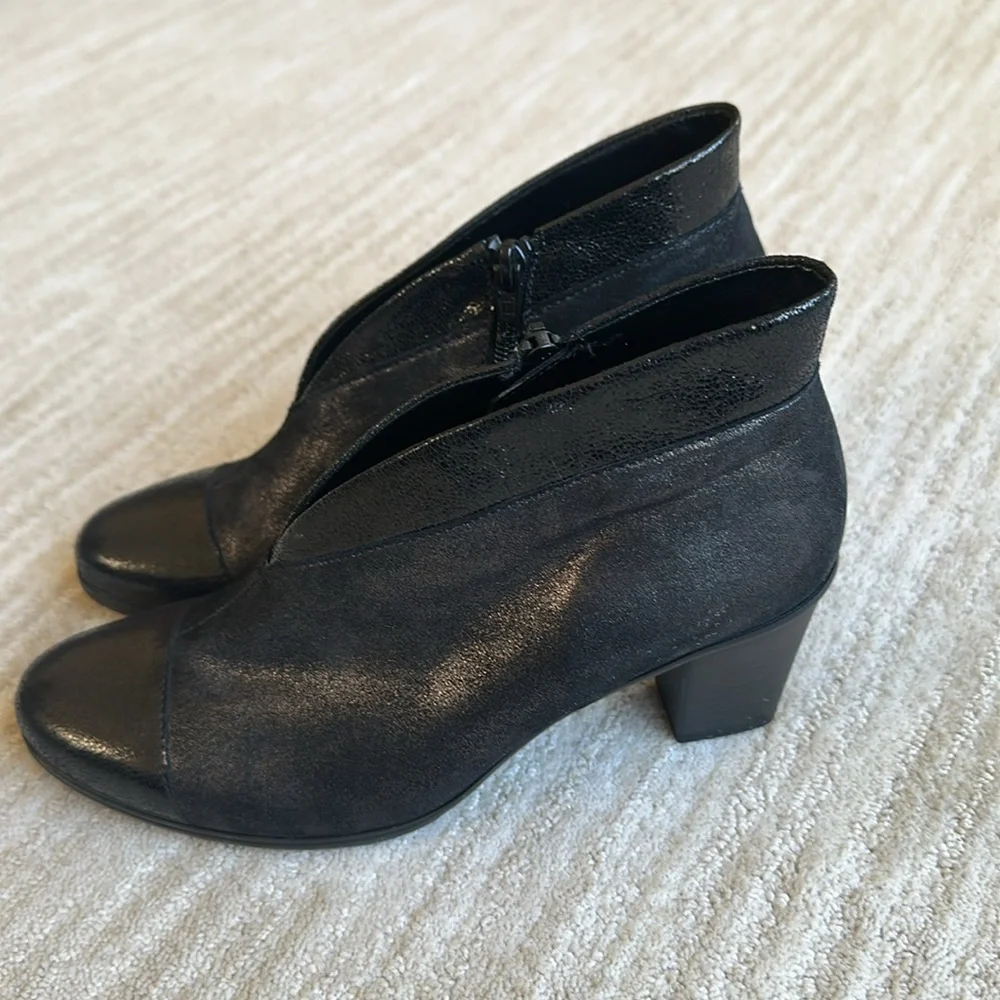 Like New Gabor Enfield Ankle Booties Metallic Black Boots Size UK 5 | US 7.5